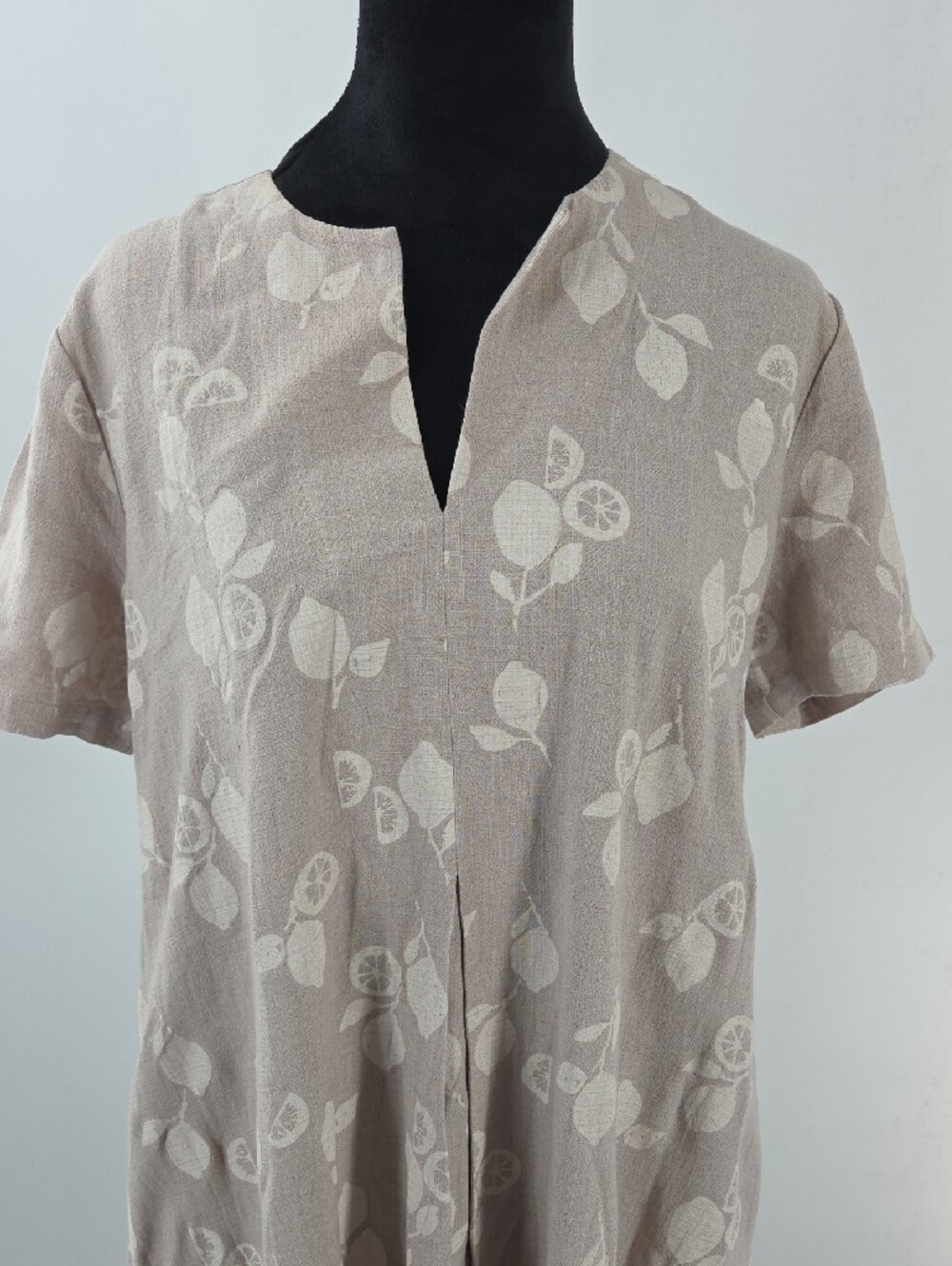 Light Khaki Floral Midi Dress Medium NWT - Picture 4 of 16